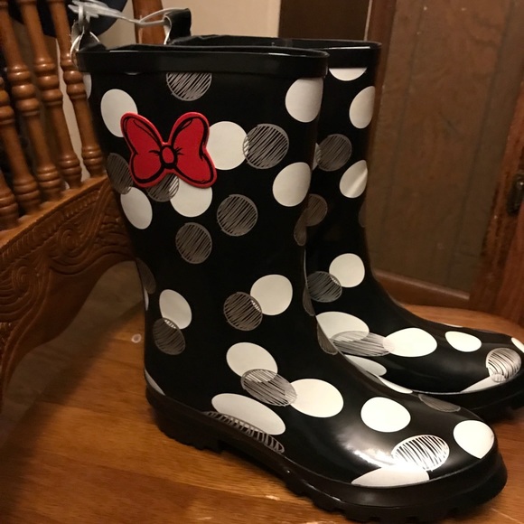 Disney Shoes - Disney Minnie rain boots NWT